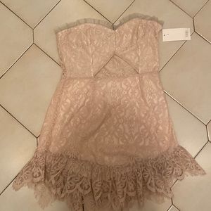 NWT Tan lace peep hole dress